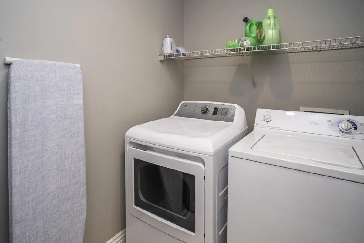 Viva Vegas Cozy 3Br Home Minutes From The Strip Las Vegas