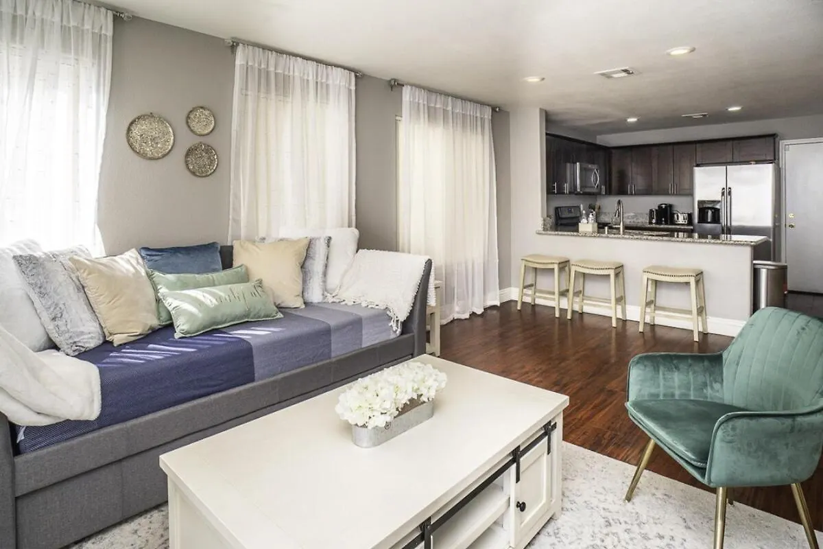 Viva Vegas Cozy 3Br Home Minutes From The Strip Las Vegas